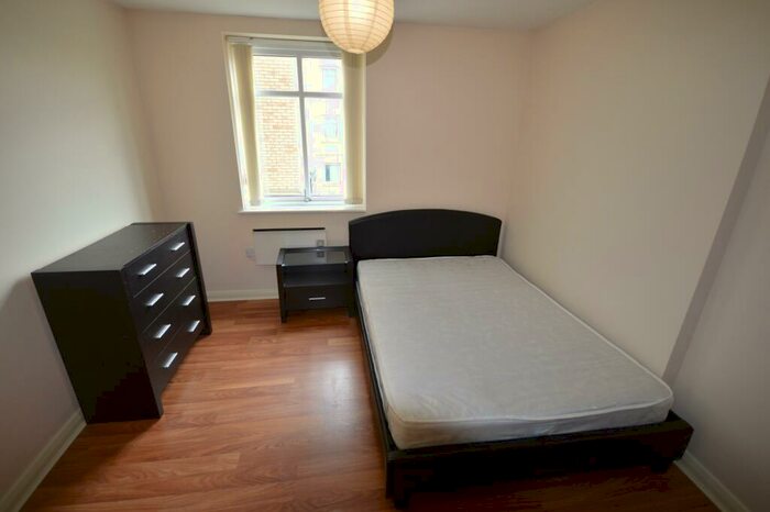 2 Bedroom Flat To Rent In Apartment, Philadelphia House, Cross Bedford Street, Sheffield, South Yorkshire, S6