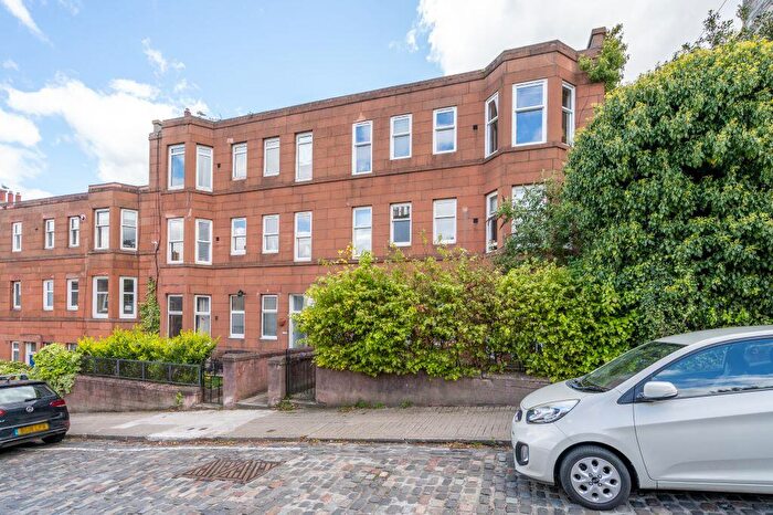 3 Bedroom Flat For Sale In / Newhaven Road, Newhaven, Edinburgh, EH6