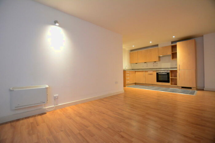 2 Bedroom Apartment To Rent In The Hicking Building, Queens Road, NG2