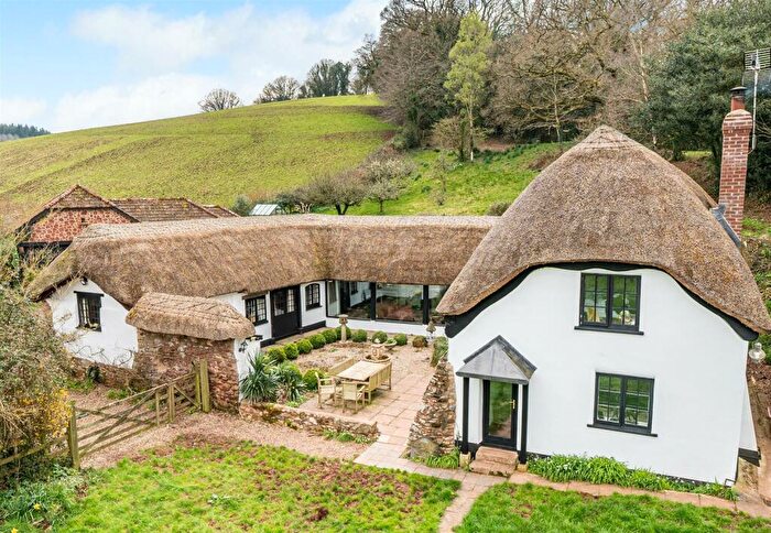 4 Bedroom Detached House For Sale In Kenn, Exeter, EX6