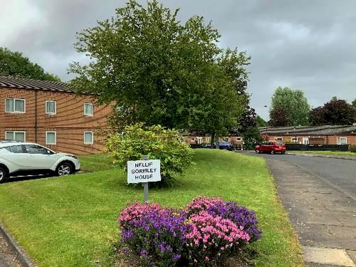 1 Bedroom Flat To Rent In Sharon Close, West Moor, Newcastle Upon Tyne NE12