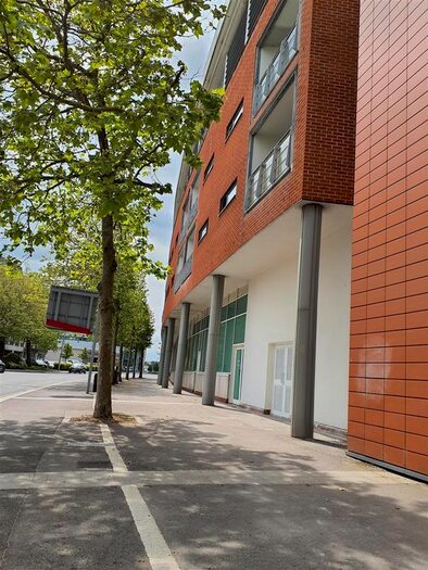 2 Bedroom Flat To Rent In West Quay Road, Poole, BH15