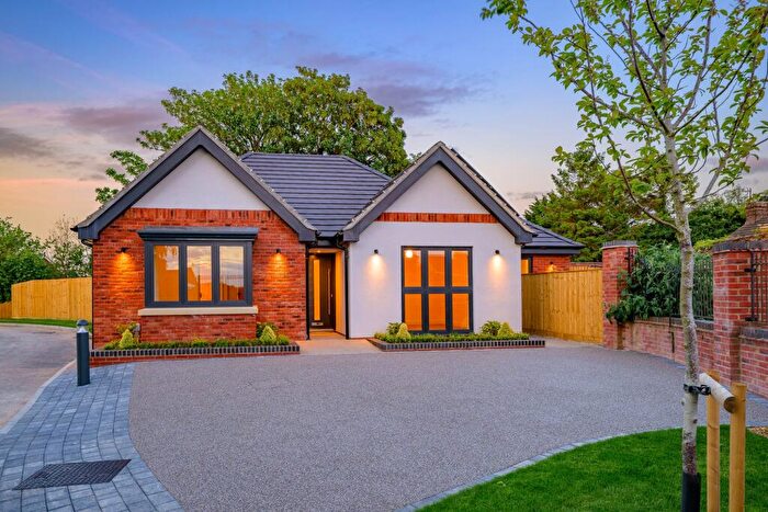 3 Bedroom Detached Bungalow For Sale In Pinder Gate, Holme Road, PE20