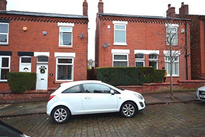 2 Bedroom Terraced House To Rent In Calcutta Road, Stockport, SK3