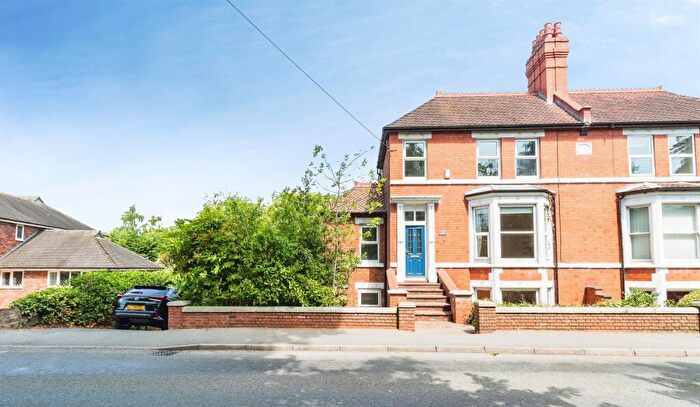 4 Bedroom Detached House For Sale In Sunnyside Villas, Stafford, ST20