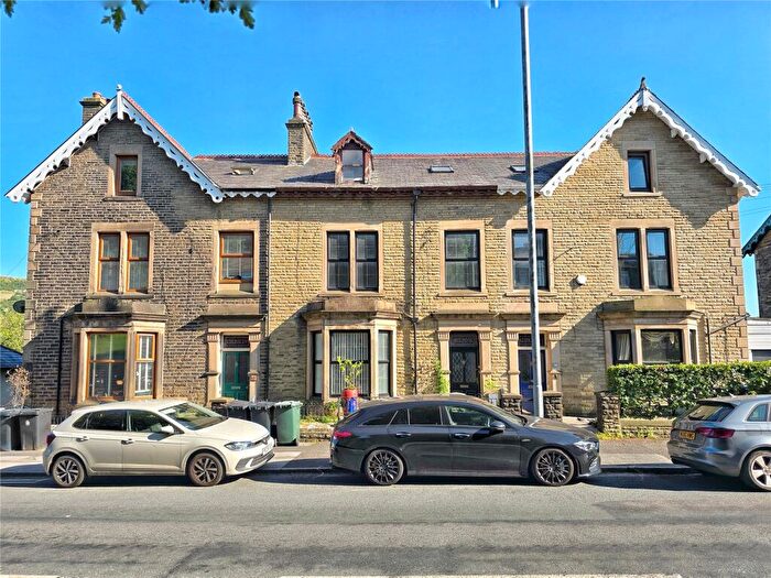 6 Bedroom Terraced House For Sale In Haslingden Road, Rawtenstall, Rossendale, BB4
