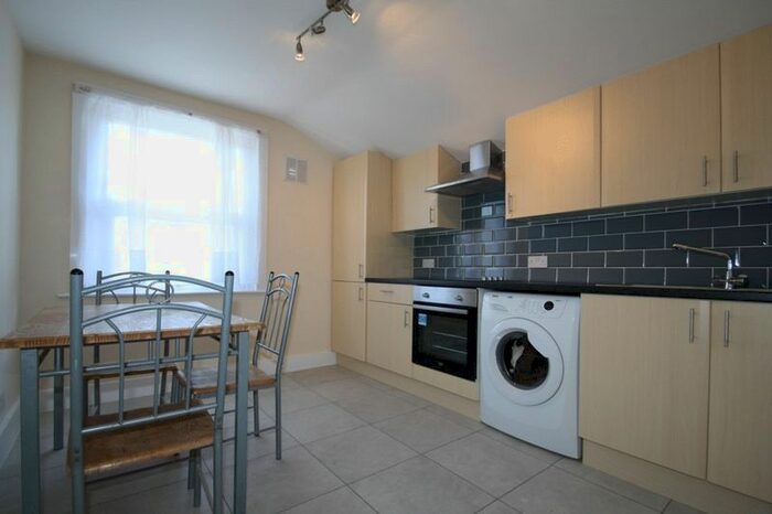 1 Bedroom Flat To Rent In Millbrook Road, London N9
