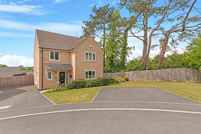 4 Bedroom Detached House For Sale In Cherwell Drive, Kettering, NN16