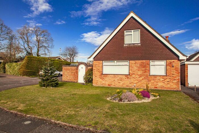 3 Bedroom Detached House To Rent In Bec Tithe, Whitchurch Hill, RG8