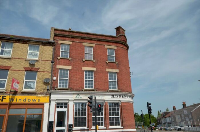 1 Bedroom Apartment To Rent In Station Road, Horley, Surrey, RH6