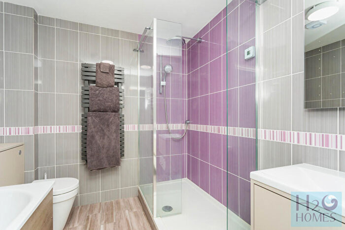 2 Bedroom Apartment To Rent In Hamilton Court, Brighton Marina Village, BN2