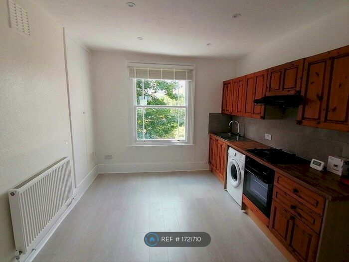 1 Bedroom Flat To Rent In Floor, London, SE4