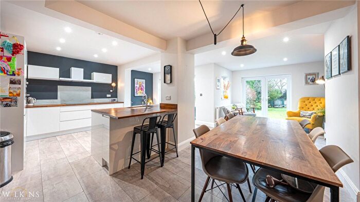 3 Bedroom Semi-Detached House For Sale In Clarence Road, Sutton Coldfield, West Midlands, B74 - Photo 2