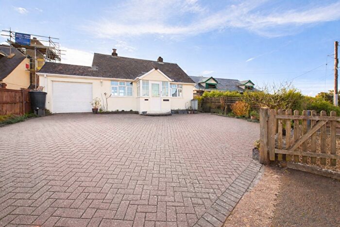 3 Bedroom Detached Bungalow For Sale In Hobbacott Lane, Marhamchurch, EX23