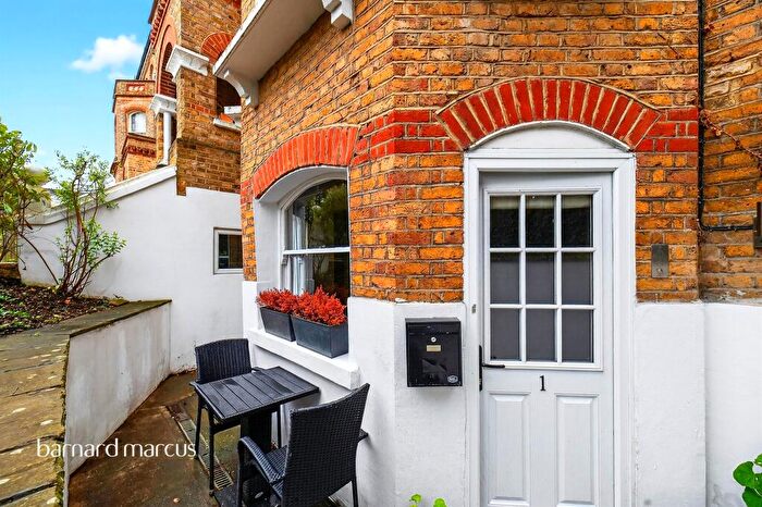 1 Bedroom Flat To Rent In Ewell Road, Surbiton, KT6