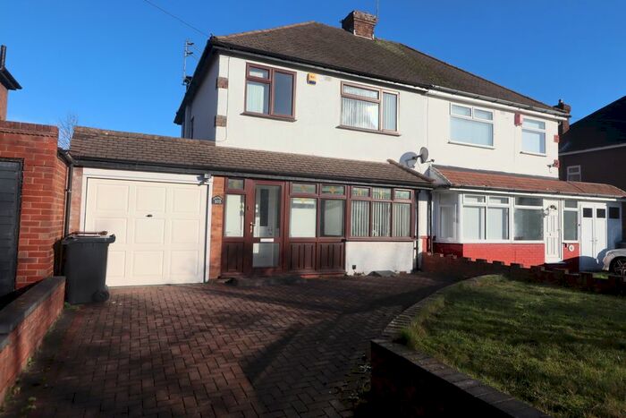 3 Bedroom Semi-Detached House To Rent In Mill Lane, Wednesfield, Wolverhampton WV11