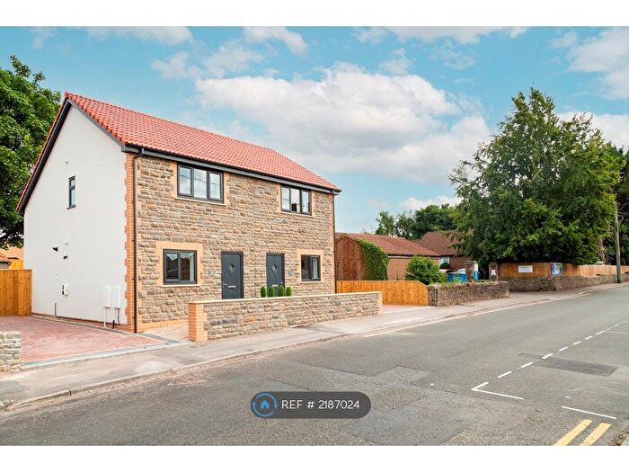 2 Bedroom Semi-Detached House To Rent In Court Road, Bristol, BS15