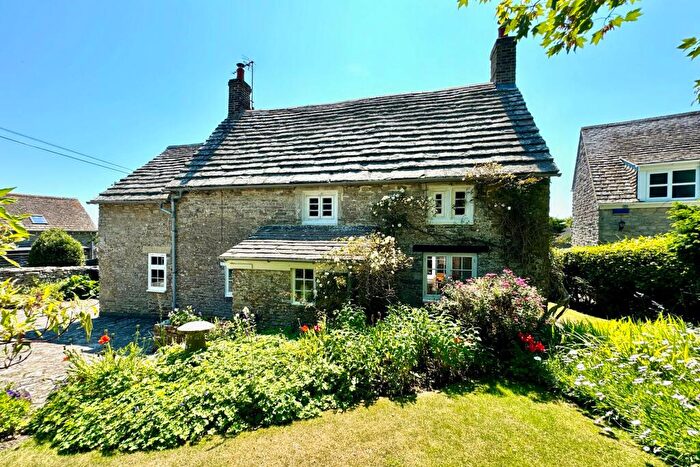 4 Bedroom Detached House For Sale In Worth Matravers, BH19