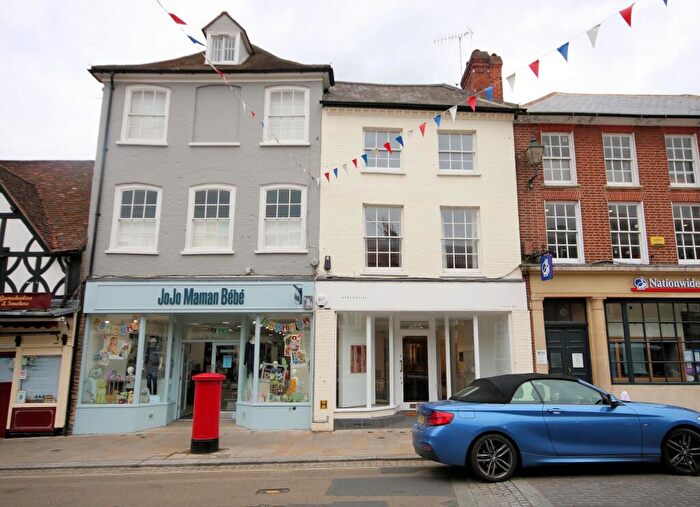 1 Bedroom Apartment To Rent In Market Place, Henley-On-Thames, Oxfordshire, RG9