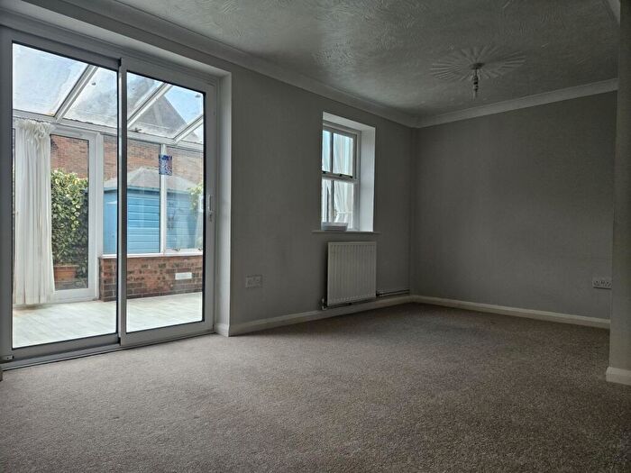 2 Bedroom End Of Terrace House To Rent In Barton Hill, Shaftesbury, Dorset, SP7