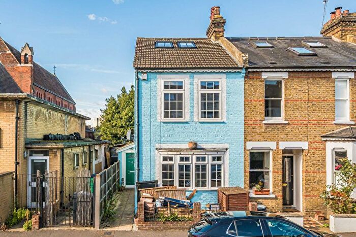 5 Bedroom Property To Rent In Newry Road, St Margarets, TW1