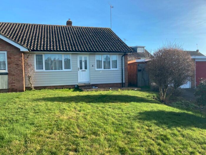 2 Bedroom Semi-Detached Bungalow To Rent In Nayland Suffolk, CO6