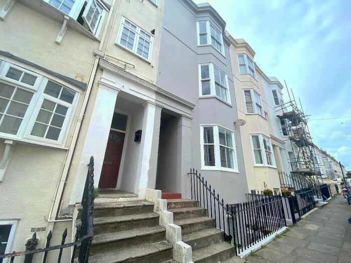 4 Bedroom Flat To Rent In Lansdowne Street, Brighton, BN3