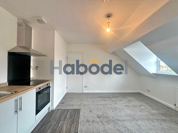 1 Bedroom Flat To Rent In Park Avenue, Princes Avenue, Sculcoates, Hull, HU5