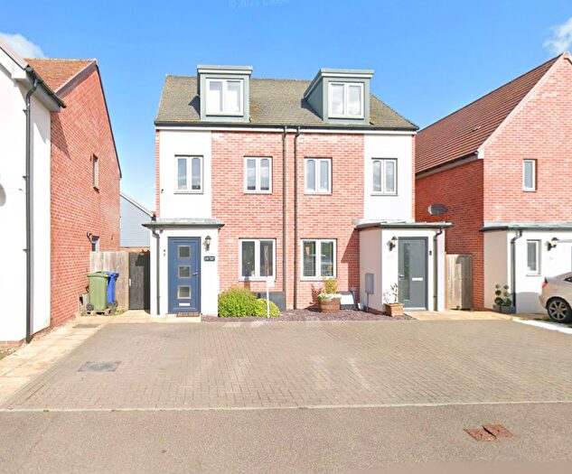 3 Bedroom End Terrace House To Rent In Faraday Drive, Minster-On-Sea, ME12