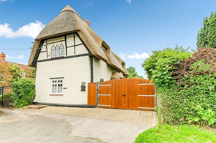 3 Bedroom Detached House For Sale In Main Street, Padbury, Buckingham, MK18