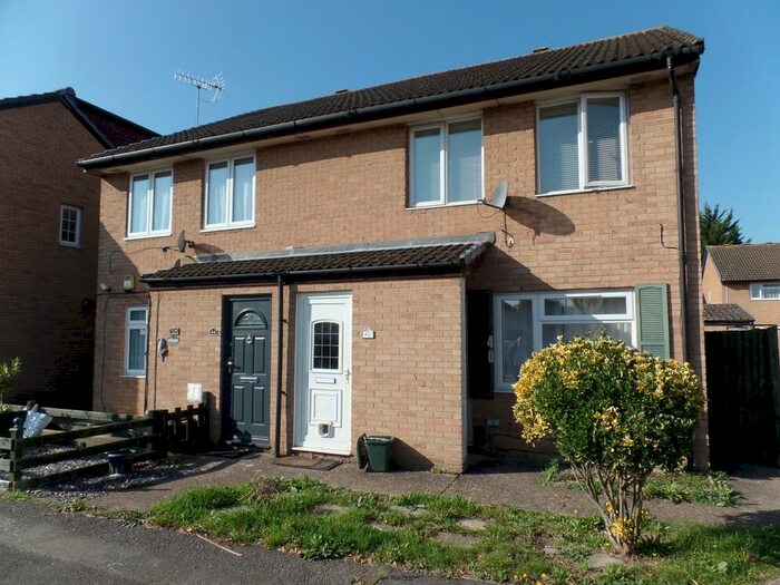 1 Bedroom Flat To Rent In Ramulis Drive, Hayes, UB4