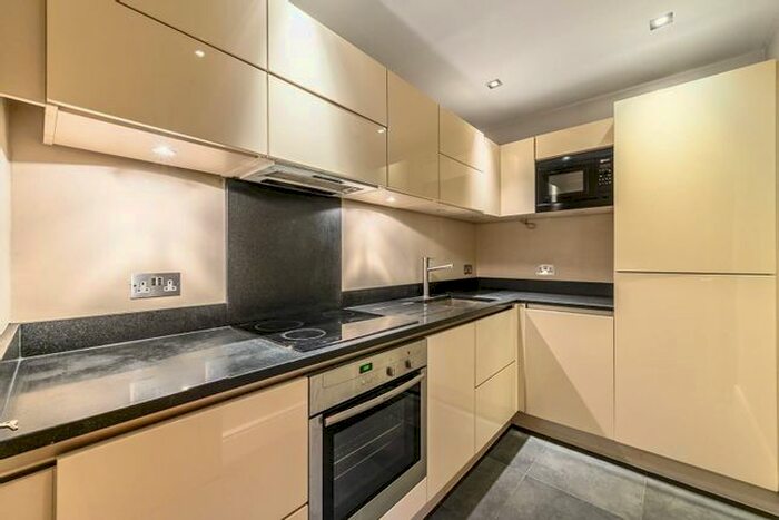 2 Bedroom Flat To Rent In Rosary Gardens, South Kensington, London, SW7
