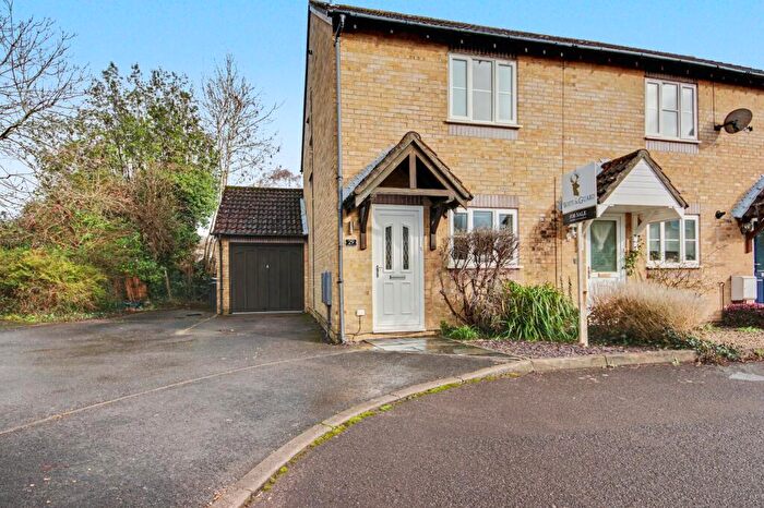 2 Bedroom End Of Terrace House For Sale In Chase Farm Close, Waltham Chase, SO32
