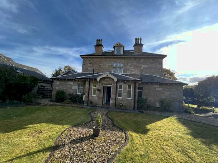 1 Bedroom Mews To Rent In B Roman Rd, Bearsden, G61