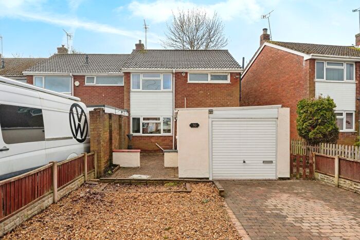 3 Bedroom End Of Terrace House For Sale In Dentith Drive, Blacon, Chester, Cheshire, CH1