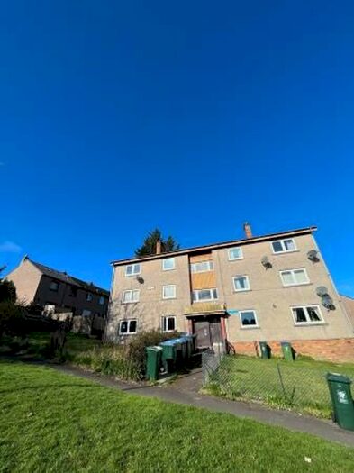 2 Bedroom Flat To Rent In E Strathtay Road, Letham, Perth, PH1