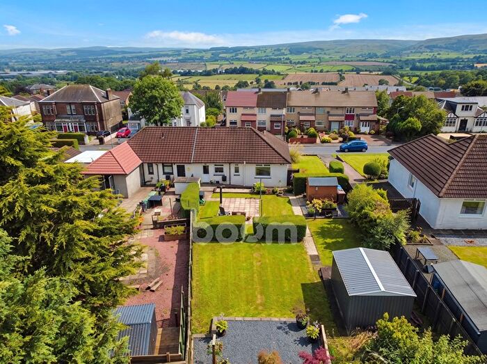 3 Bedroom Semi-Detached Bungalow For Sale In Auldlea Road, Beith, KA15