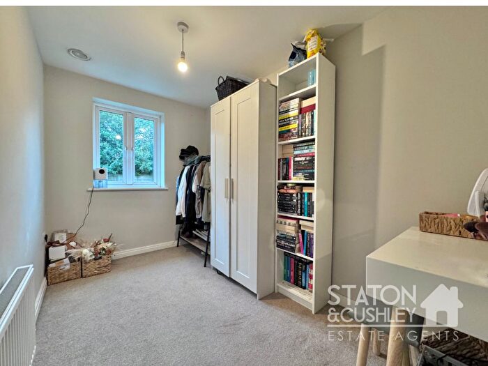 3 Bedroom End Of Terrace House For Sale In Topaz Crescent, Sutton-In-Ashfield, NG17