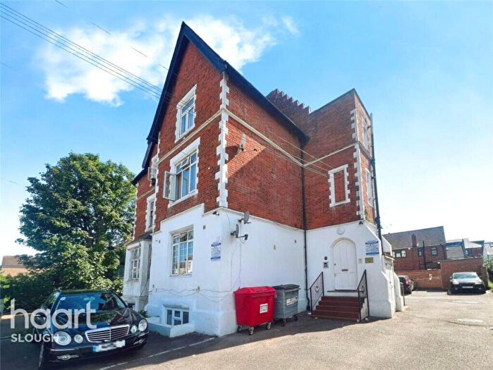 Studio To Rent In Hencroft Street South, Slough, SL1