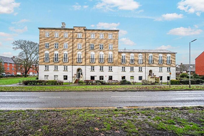 2 Bedroom Flat For Sale In Circular Road South, Colchester, Essex, CO2