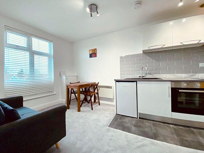 1 Bedroom Flat To Rent In Springbourne, Bournemouth, BH8