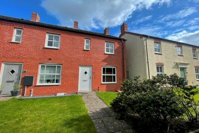 2 Bedroom End Of Terrace House To Rent In Parnell Avenue, Lichfield, WS13