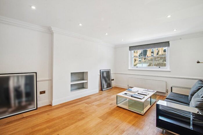 2 Bedroom Flat To Rent In Queens Gate Gardens, South Kensington, SW7