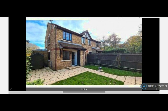 1 Bedroom Terraced House To Rent In Stanton Close, Kent, BR5