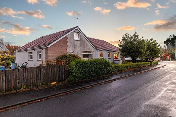 6 Bedroom Detached Bungalow For Sale In Inglewood Crescent, Glasgow, G75