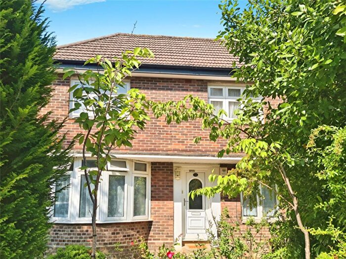 3 Bedroom Flat To Rent In Oakmount Avenue, Southampton, Hampshire, SO17