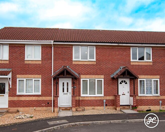 2 Bedroom Terraced House For Sale In Larch Close, Bridgwater, TA6
