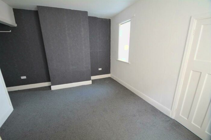 2 Bedroom Semi-Detached House For Sale In Dale Road, Shildon, DL4