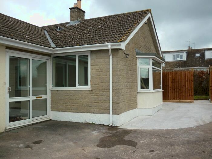 3 Bedroom Bungalow To Rent In Martin Street, Baltonsborough, BA6