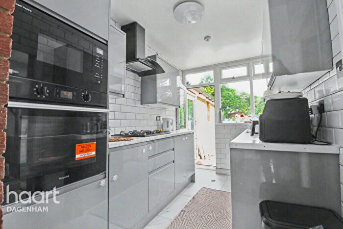3 Bedroom Semi-Detached House To Rent In Third Avenue, Dagenham, RM10